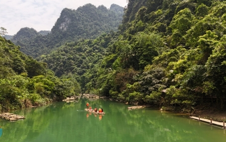 Suối Bản Thượng - Điểm đến dã ngoại hấp dẫn du khách tại Thái Nguyên