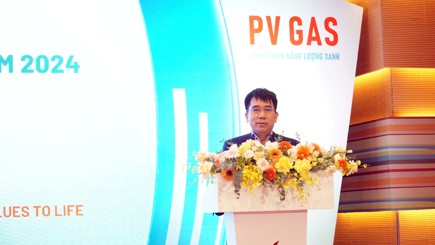 Phó Tổng Giám đốc Petrovietnam Lê Xuân Huyên phát biểu