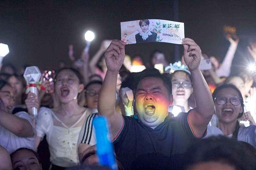 Idol XIUMIN cùng 100.000 khán giả “phá đảo” điểm đến quốc tế mới Vũ Yên