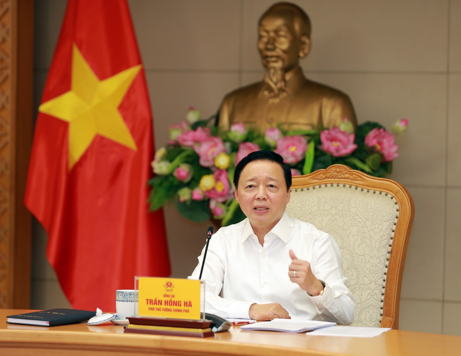 Phó Thủ tướng Trần Hồng Hà cho rằng, cơ chế DPPA có ý nghĩa quan trọng, mang tính cách mạng, nhất là trong việc khuyến khích, thu hút đầu tư và phát triển thị trường bán lẻ điện cạnh tranh - Ảnh: VGP/Đức Tuân