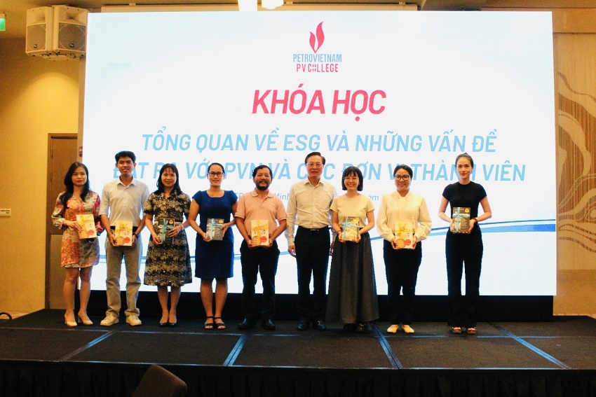 Petrovietnam tổ chức khóa đào tạo thứ hai về ESG cho CBCNV năm 2024