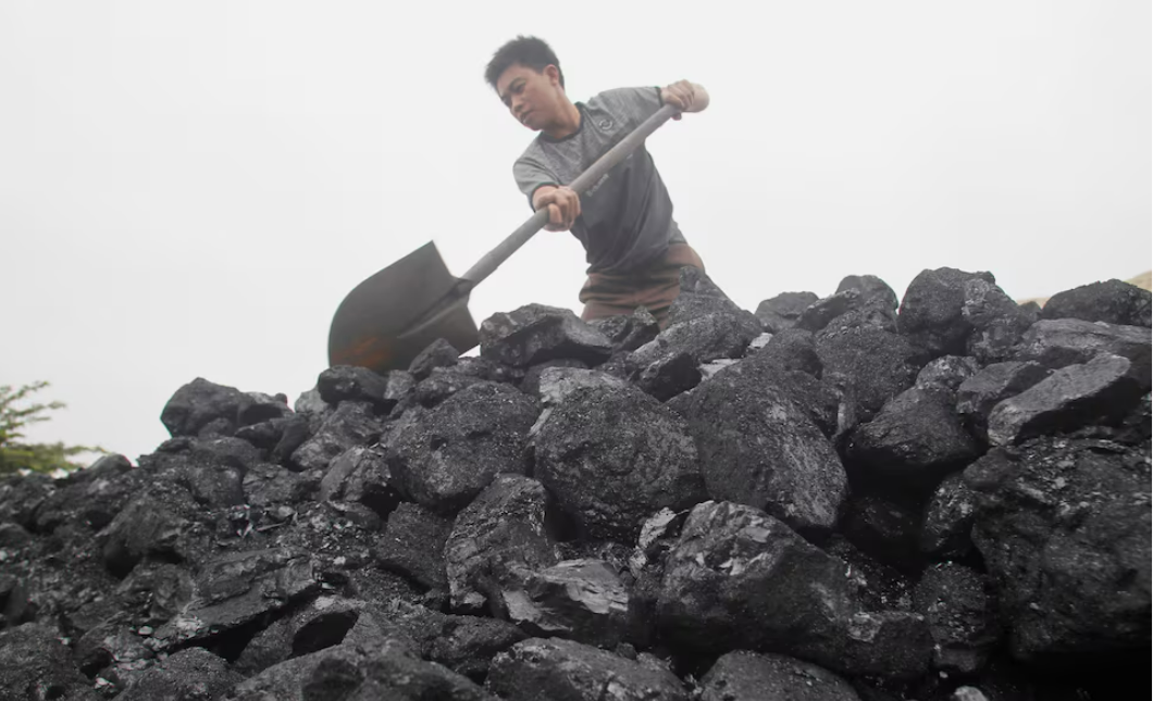 Hơn 800 nhà máy than trên toàn thế giới có thể ngừng hoạt động