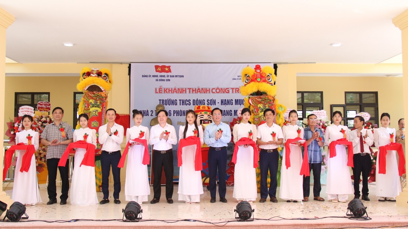 Petrovietnam và BSR khánh thành nhà 2 tầng, 6 phòng học trường THCS Đông Sơn, tỉnh Thái Bình