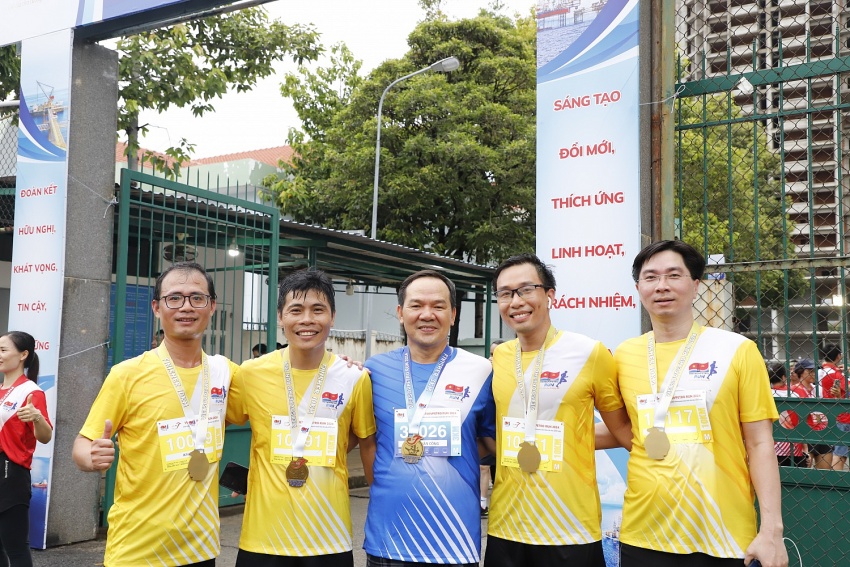 Hàng nghìn runners tham gia giải chạy Vietsovpetro Run 2024