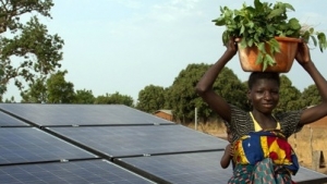 Điều gì đang cản trở quá trình đầu tư vào năng lượng tái tạo ở Châu Phi?