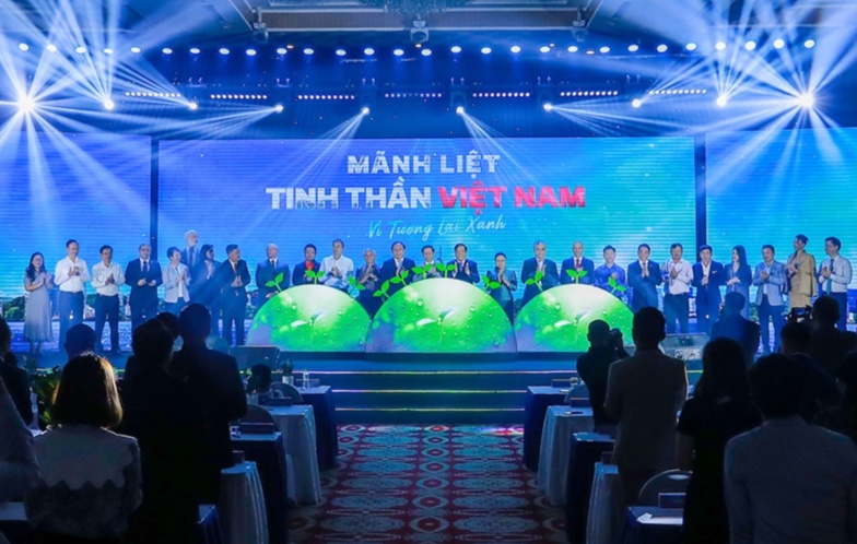 Vingroup phát động chiến dịch “Mãnh liệt Tinh thần Việt Nam - Vì Tương lai Xanh”