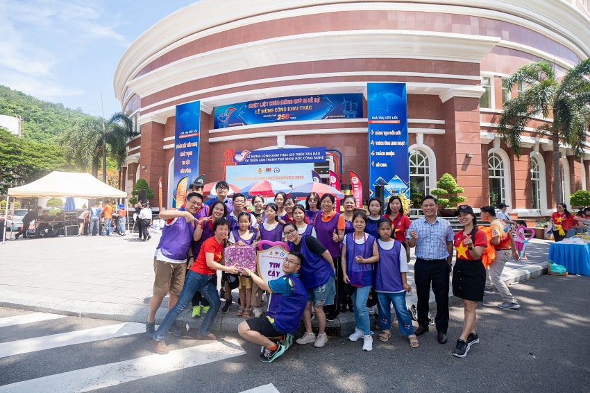 Ngày hội Gia đình Vietsovpetro 2024 – Giữ lửa cho Tương lai Ngày hội Gia đình Vietsovpetro 2024 - Giữ lửa cho tương lai
