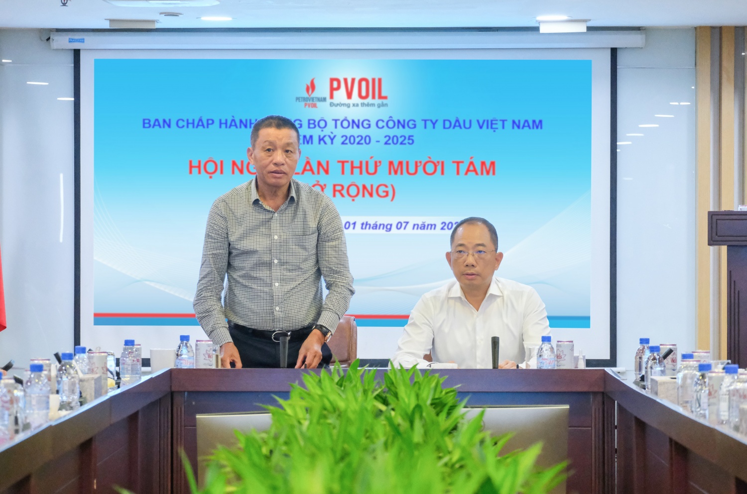 Đồng chí Đoàn Văn Nhuộm – Phó Bí thư Đảng ủy, Tổng Giám đốc Tổng công ty kết luận về hoạt động SXKD