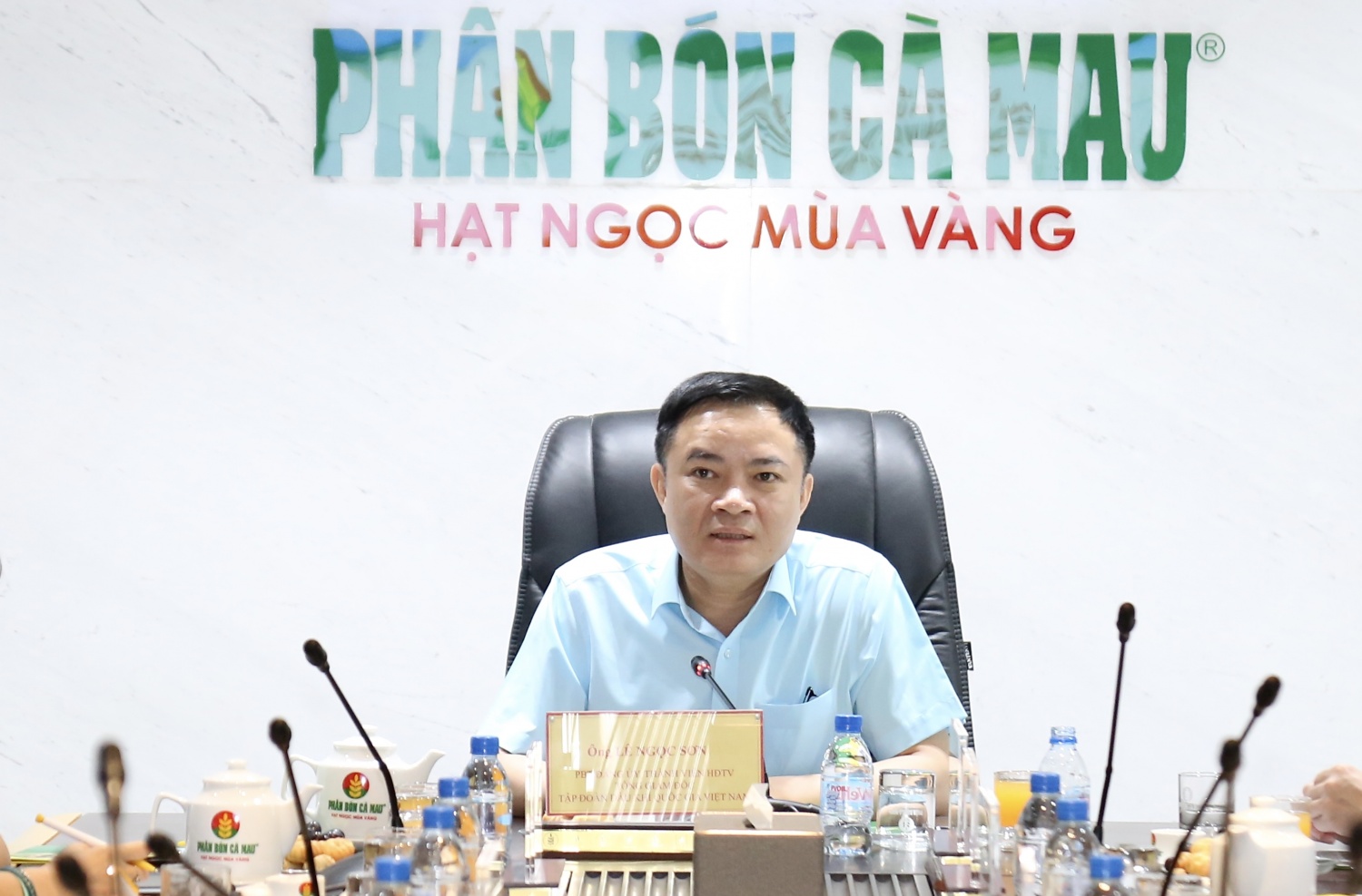 Tổng Giám đốc Petrovietnam Lê Ngọc Sơn làm việc tại Nhà máy Đạm Cà Mau