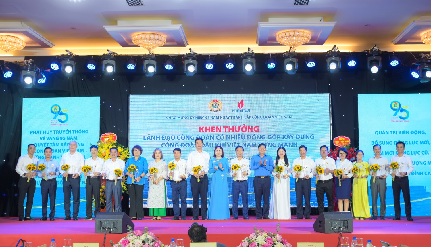 Các sự kiện nổi bật của Petrovietnam trong tuần từ ngày 30/6 đến 7/7/2024 Các sự kiện nổi bật của Petrovietnam trong tuần từ ngày 30/6 đến 7/7/2024