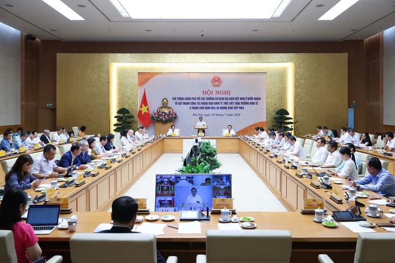 Thủ tướng: Phát huy tối đa nguồn lực từ cộng đồng 6 triệu người Việt ở nước ngoài