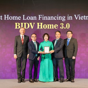 BIDV nhận “cú đúp” giải thưởng uy tín trong lĩnh vực ngân hàng bán lẻ