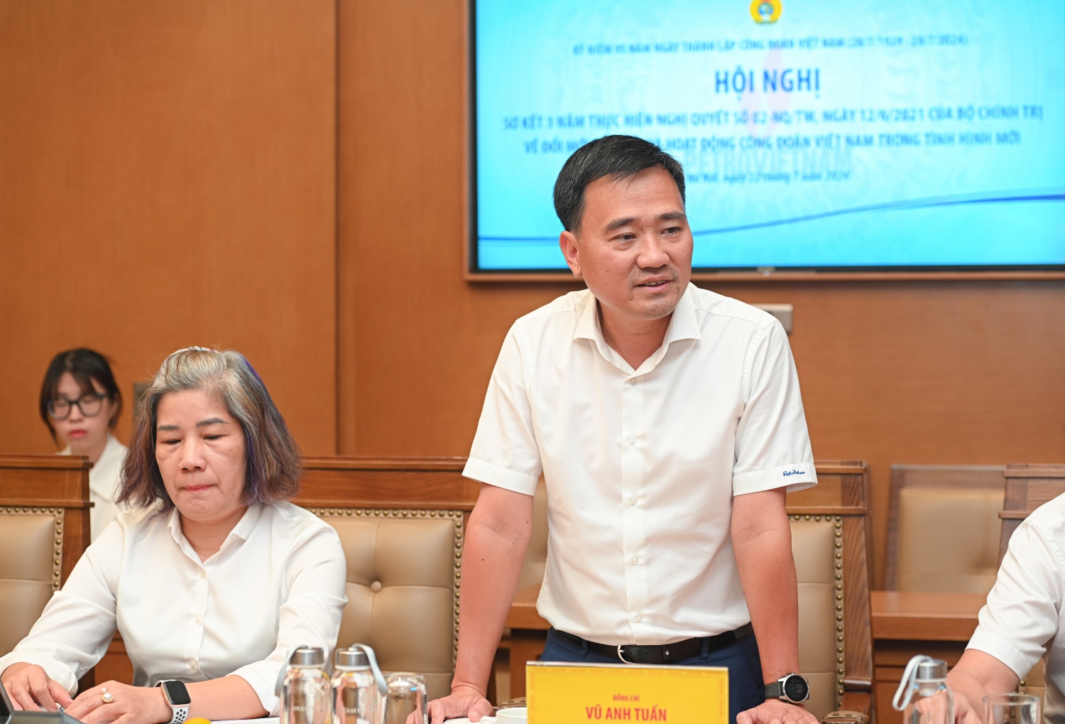 Đồng chí Nguyễn Mạnh Kha, Ủy viên BCH Tổng Liên đoàn Lao động Việt Nam, Phó Chủ tịch thường trực CĐ DKVN phát biểu tại Hội nghị
