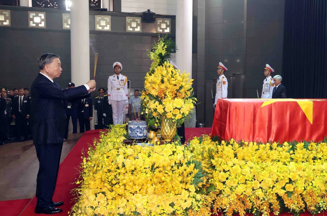 Lãnh đạo Đảng, Nhà nước viếng tang tưởng nhớ Tổng Bí thư Nguyễn Phú Trọng