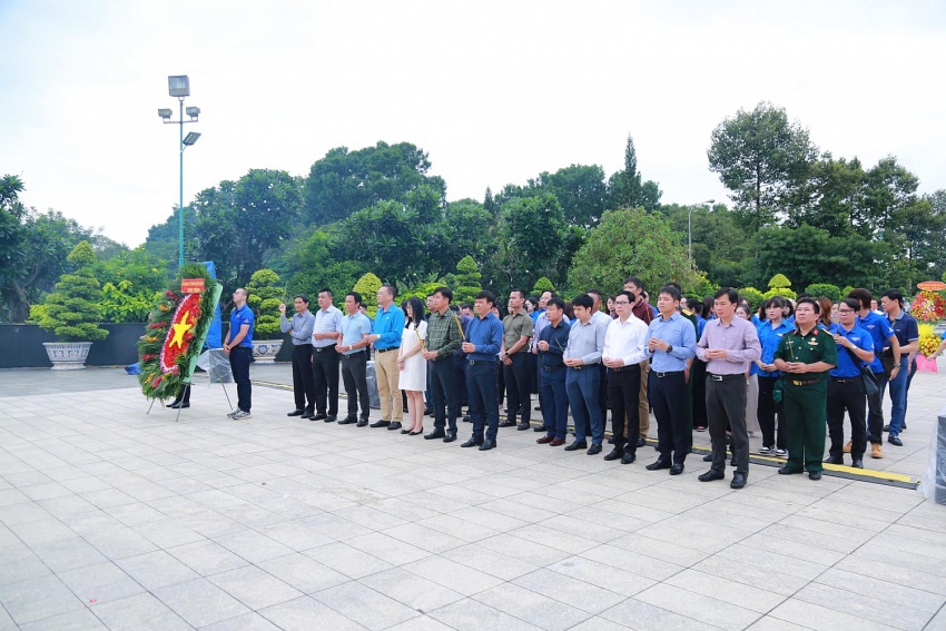 PVTrans dâng hương tưởng niệm các anh hùng liệt sĩ 