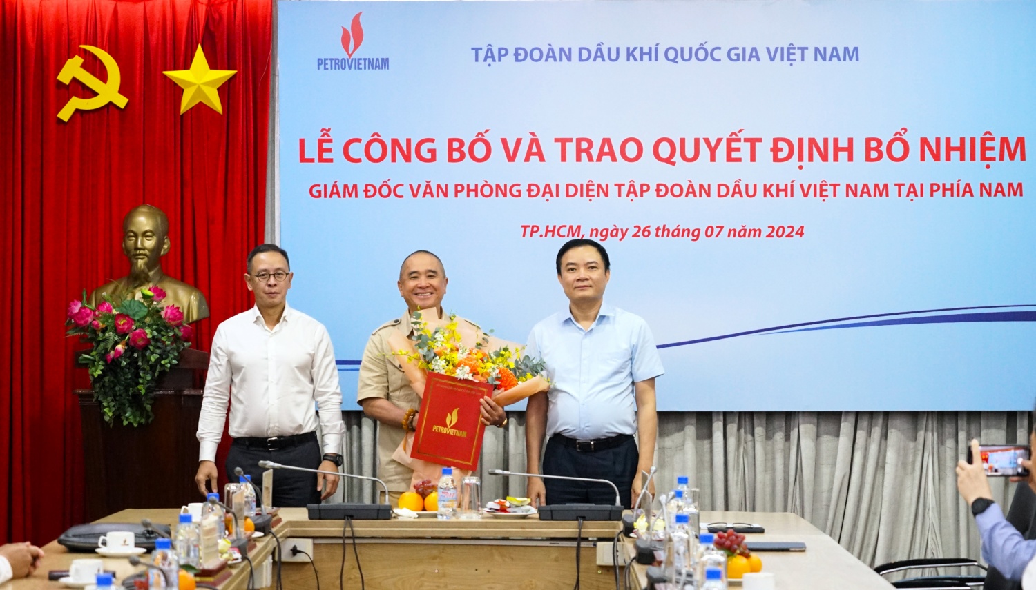 [PetroTimesTV] Tập đoàn Dầu khí Việt Nam bổ nhiệm Giám đốc Văn phòng đại diện tại phía Nam