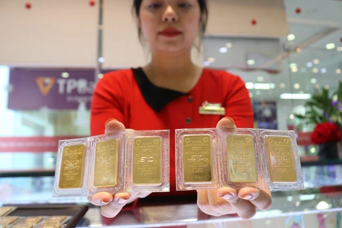 Tin tức kinh tế ngày 31/7: Nhu cầu vàng miếng tại Việt Nam tăng cao nhất trong vòng 10 năm