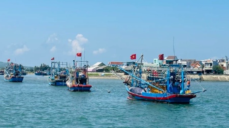 Quảng Ngãi: Đa dạng phương thức đánh bắt giúp nâng cao giá trị kinh tế cho ngư dân