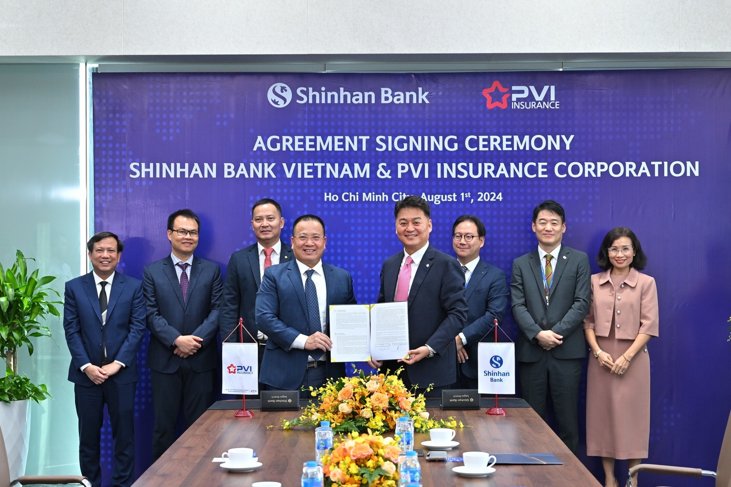 Lãnh đạo Bảo hiểm PVI và Shinhan Việt Nam ký thỏa thuận hợp tác