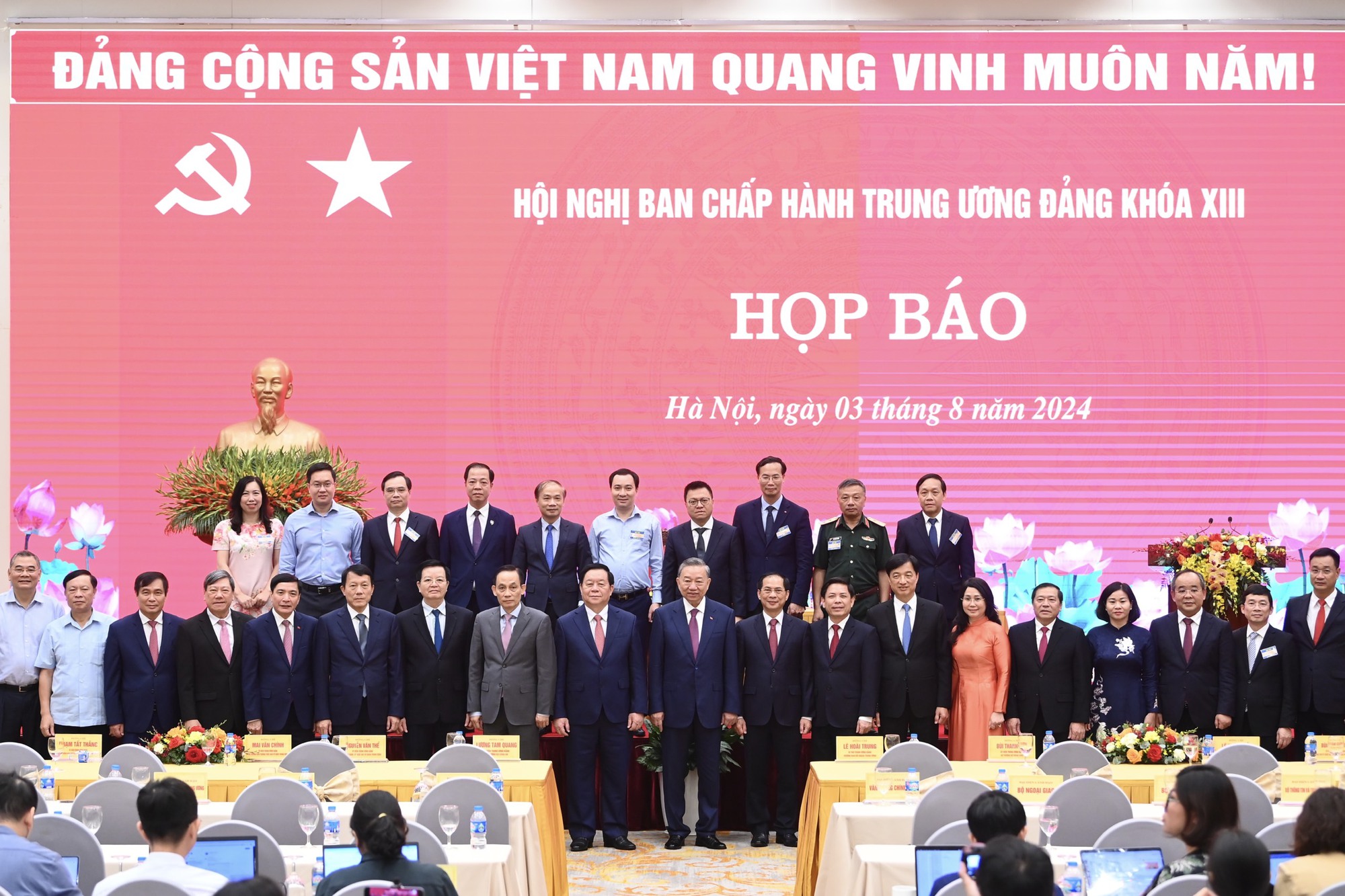 Tổng Bí thư, Chủ tịch nước Tô Lâm: Phát huy cao nhất tinh thần 'tự chủ, tự tin, tự lực, tự cường, tự hào dân tộc'- Ảnh 4.