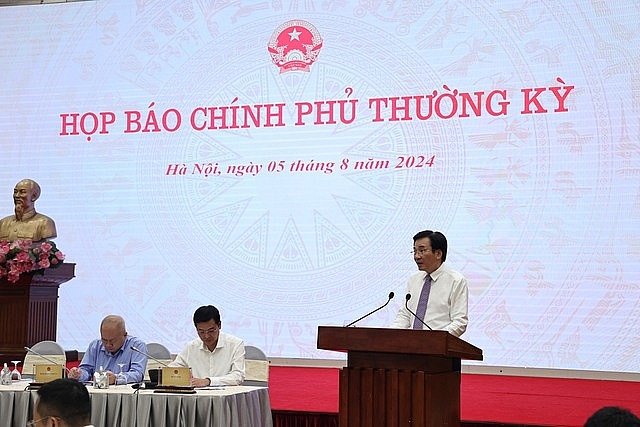 Tổng thuật: Họp báo Chính phủ thường kỳ tháng 7/2024