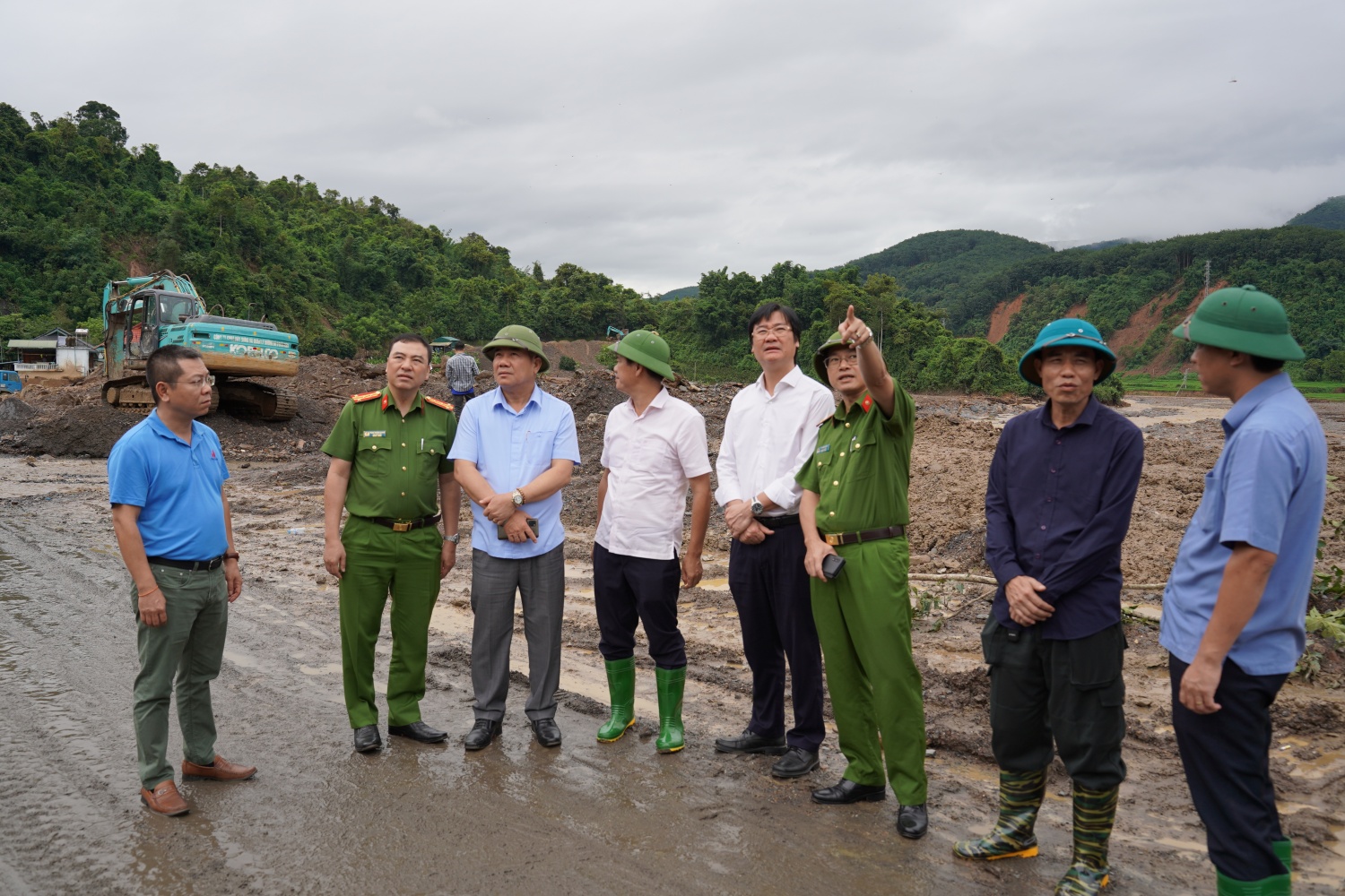 Mưa lũ gây thiệt hại nặng nề cho nhân dân hai tỉnh Sơn La và Điện Biên