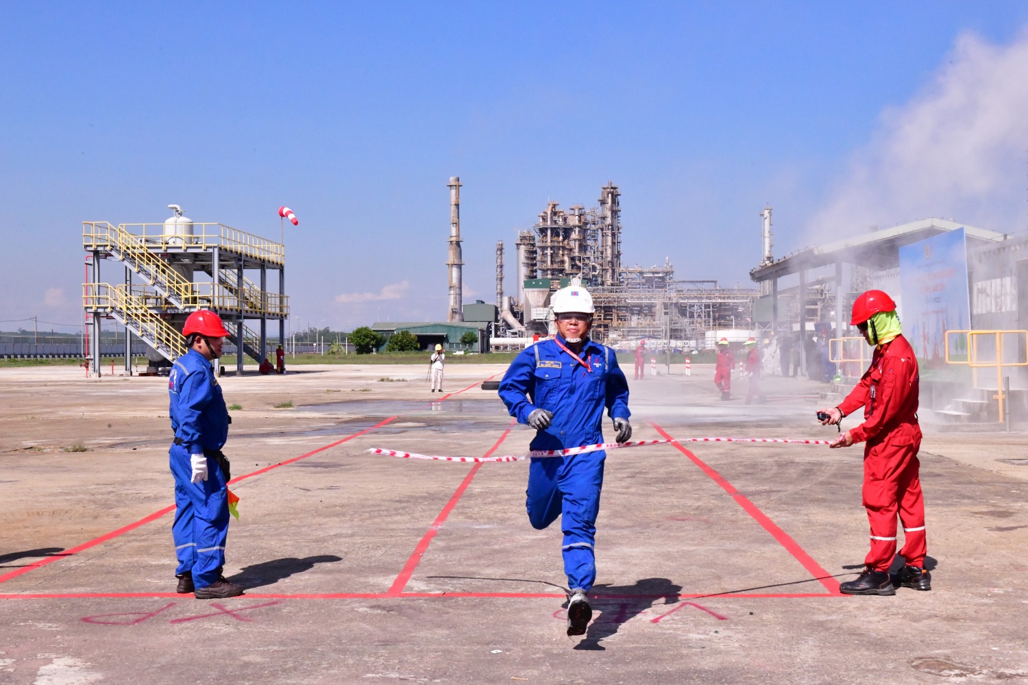 Sau khi hoàn thành các phần của bài thi thực hành, thành viên chạy về đích sớm nhất và được tính thời gian ít nhất và không phạm quy.