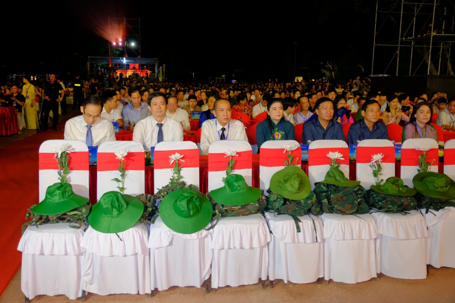 Chương trình nghệ thuật đặc biệt “Ước nguyện hòa bình: Bản hùng ca bất diệt”