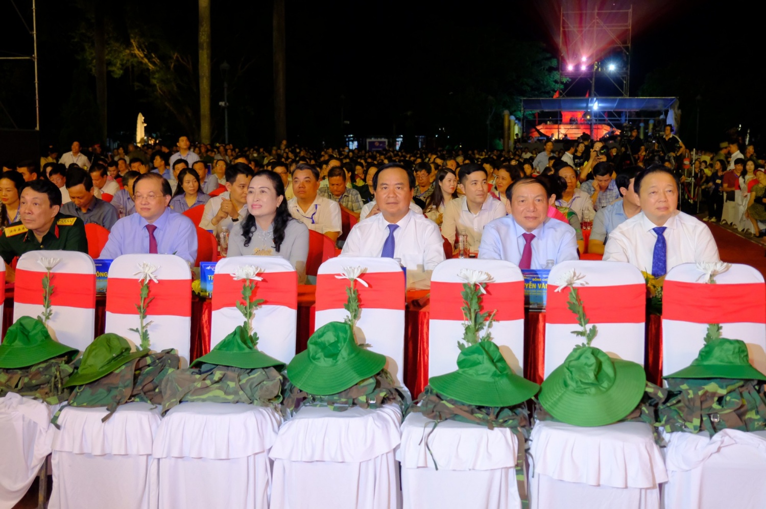 Chương trình nghệ thuật đặc biệt “Ước nguyện hòa bình: Bản hùng ca bất diệt”