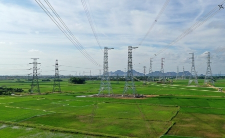 Đóng điện Dự án đường dây 500kV mạch 3 cung đoạn Quỳnh Lưu - Thanh Hóa