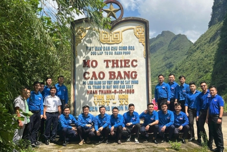 Đoàn Than Quảng Ninh triển khai Chiến dịch thanh niên tình nguyện Kỳ nghỉ hồng