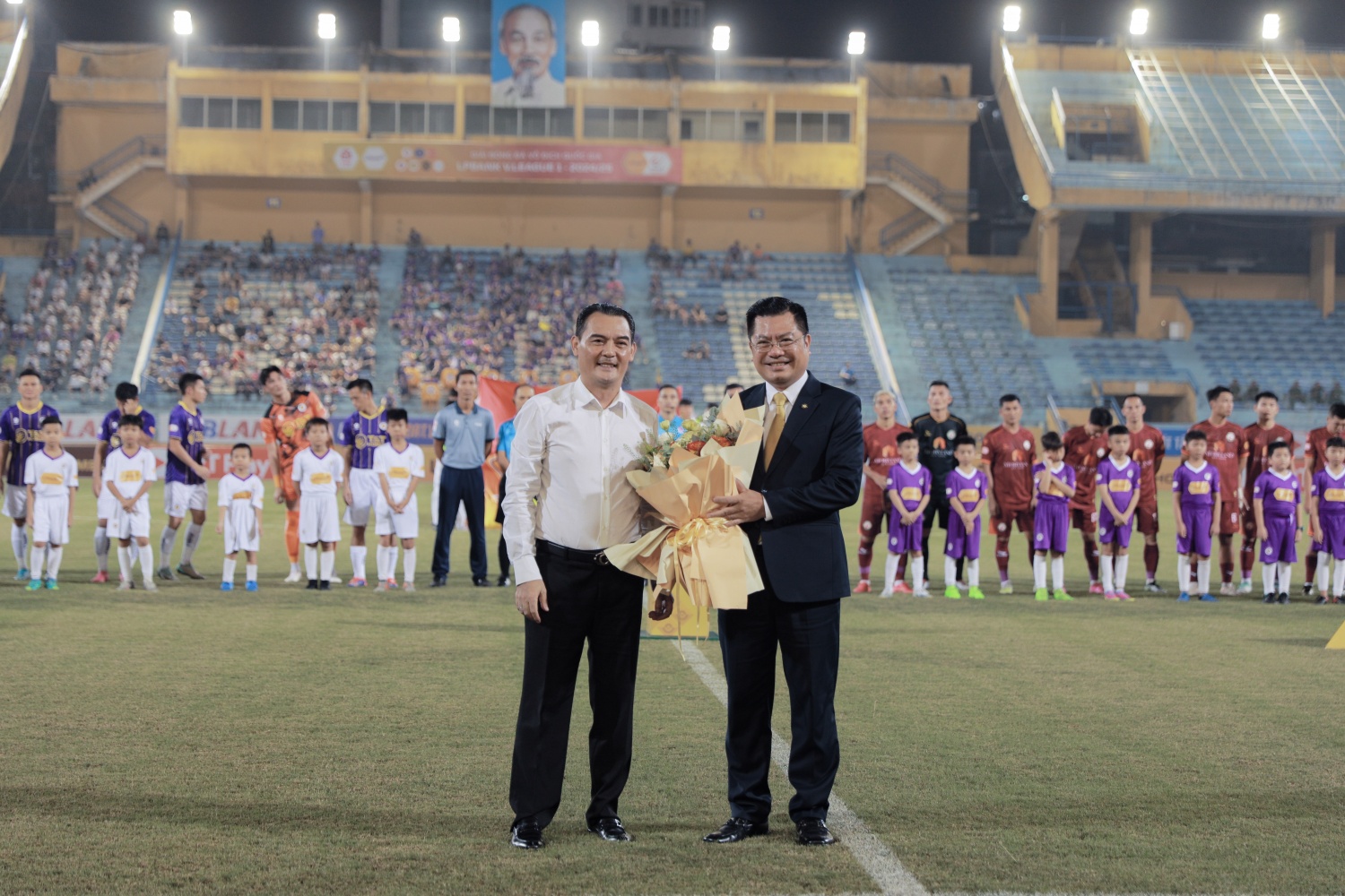 Khai mạc LPBank V.League 1- 2024/25: Khởi tranh một mùa giải chất lượng