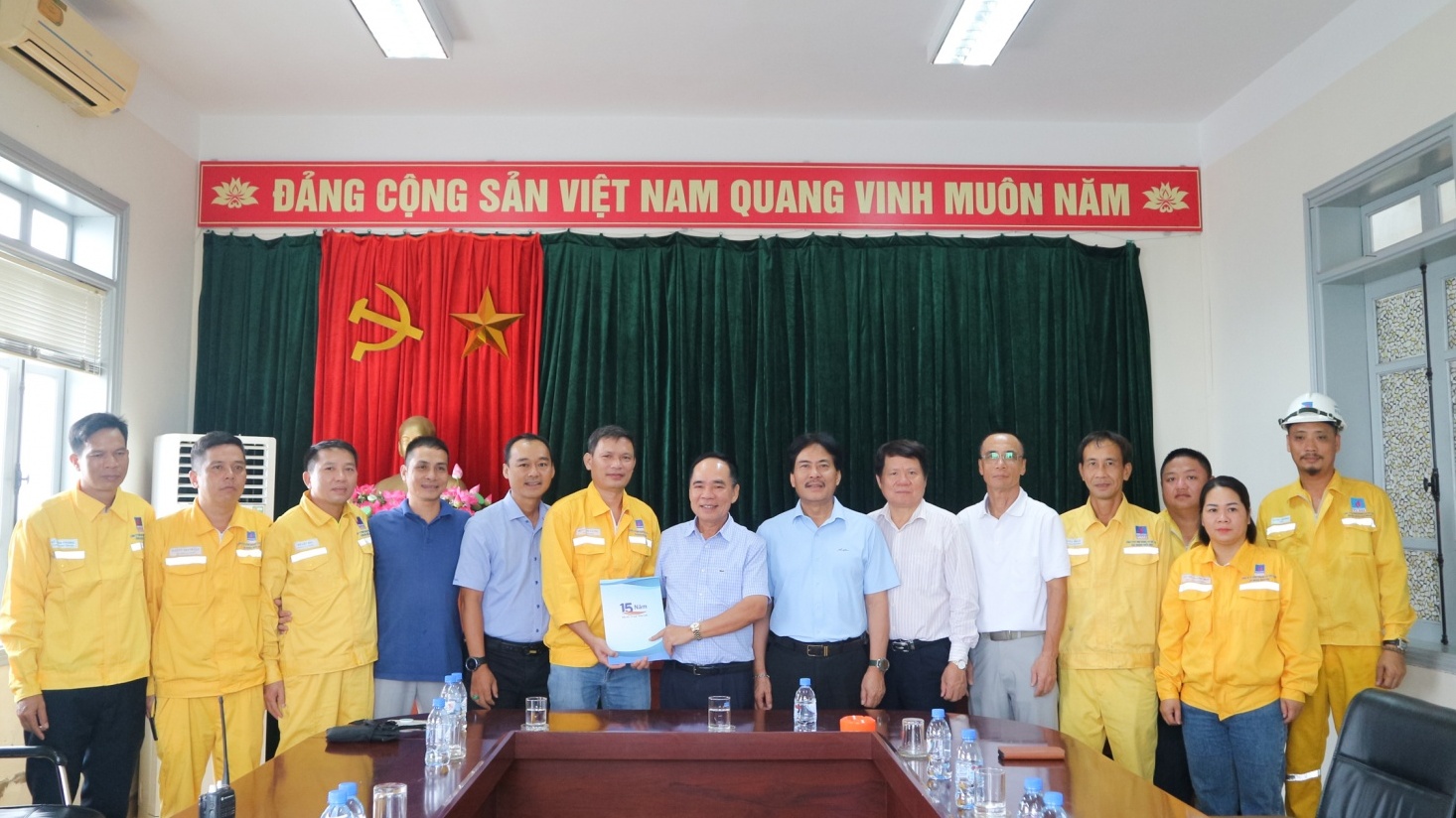 Trung ương Hội Dầu khí Việt Nam thăm hỏi, động viên cán bộ, hội viên, NLĐ Dầu khí bị ảnh hưởng do bão lũ ở khu vực Đông Bắc