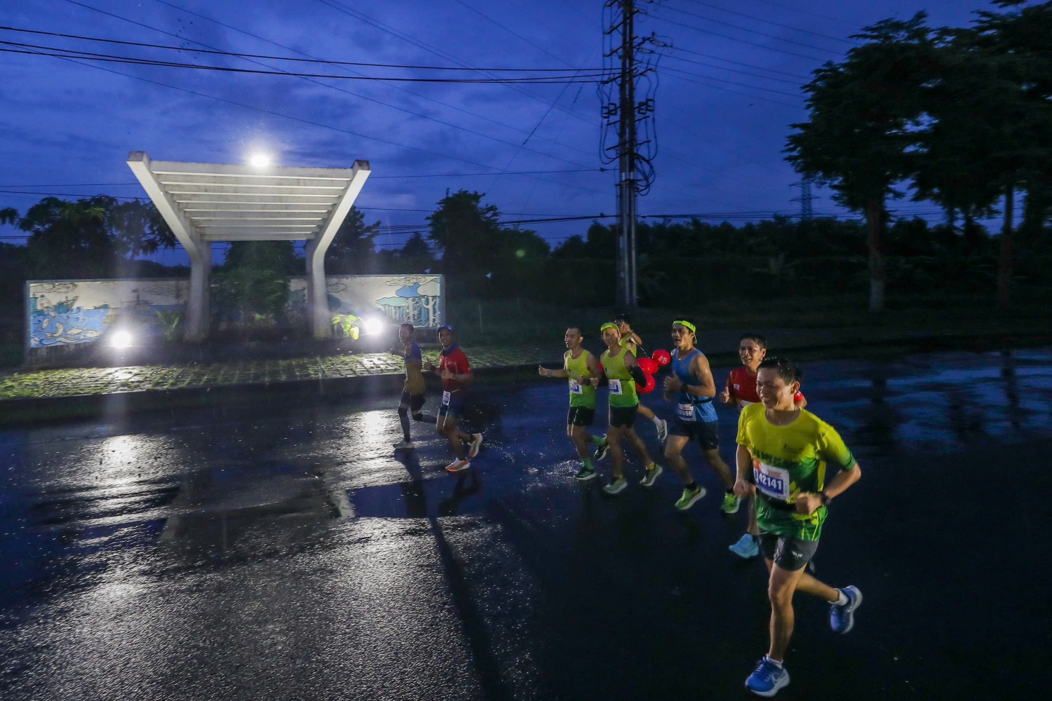 [Chùm ảnh] Hàng nghìn vận động viên tranh tài sôi nổi tại giải Marathon Cà Mau 2024