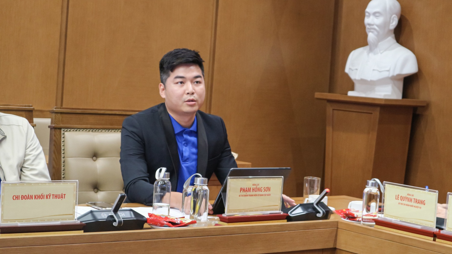 Chi Đoàn Thanh niên Khối Nghiệp vụ Petrovietnam tổ chức thành công Đại hội Chi đoàn nhiệm kỳ 2024-2027