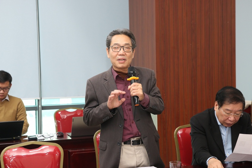 TS. Đinh Văn Minh – nguyên Vụ trưởng Vụ Pháp chế (Thanh tra Chính phủ) phát biểu tại phiên thảo luận TS. Đinh Văn Minh – nguyên Vụ trưởng Vụ Pháp chế (Thanh tra Chính phủ) phát biểu tại phiên thảo luận