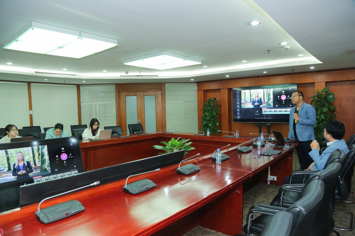 Tạp chí Năng lượng Mới - PetroTimes nâng cao nghiệp vụ báo chí trong thời kỳ chuyển đổi số