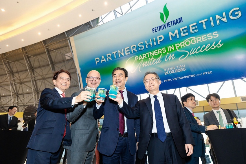 Petrovietnam gặp mặt nhà thầu 2025: Đồng hành cùng phát triển   Kết nối để thành công