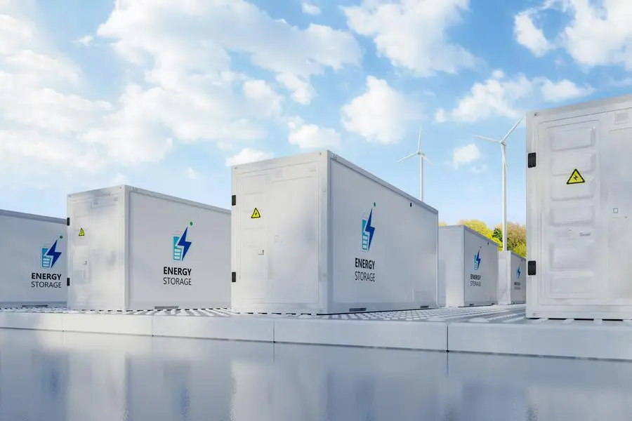 Aramco ra mắt hệ thống lưu trữ năng lượng tái tạo tiên tiến trong khai thác khí