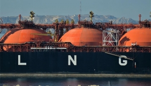 Dòng chảy năng lượng Nga: LNG giảm, đường ống tăng