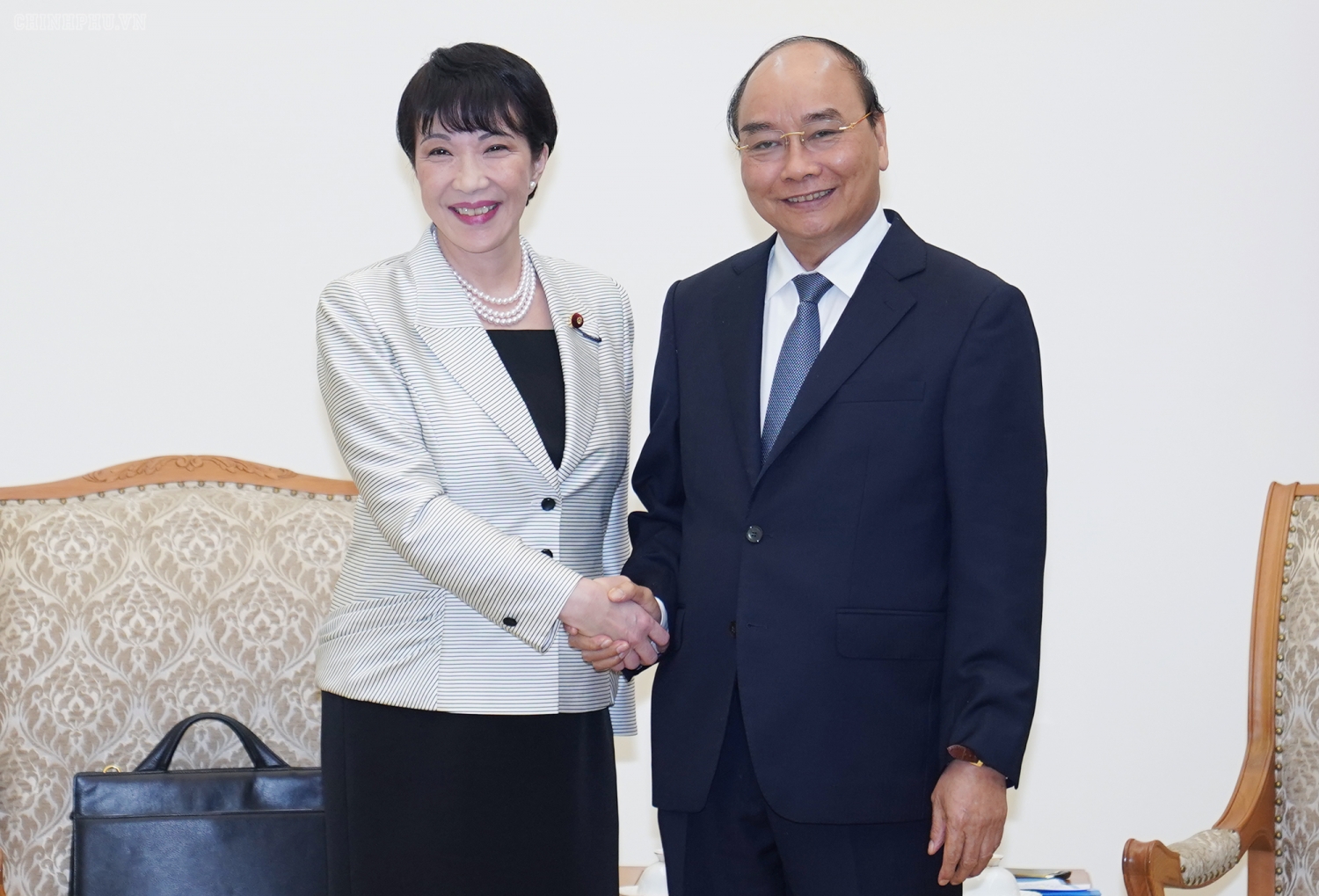 Thủ tướng Chính phủ tiếp Bộ trưởng Nội vụ, Thông tin và Truyền thông Nhật Bản