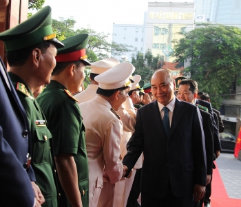 Thủ tướng chúc Tết lực lượng vũ trang và nhân dân thành phố Đà Nẵng