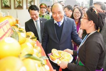 Thủ tướng trao danh hiệu 'Huyện nông thôn mới' đầu tiên vùng Tây Bắc