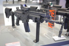 Súng trường AK-103 và Galil ACE 32: Súng nào lợi hại hơn?