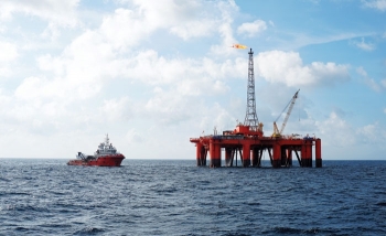 Sức vươn từ những công trình dầu khí biển