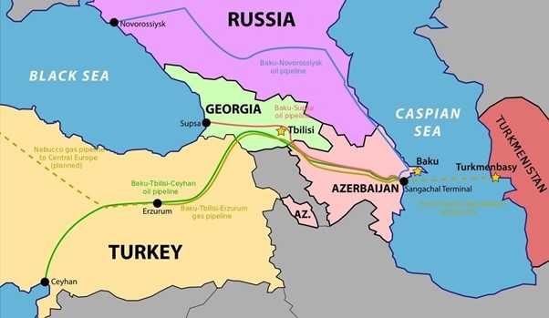 Turkmenistan và Azerbaijan cùng phát triển mỏ dầu khí trên vùng biển giới tranh chấp ở Caspian Sea