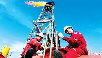 Hoàn thiện khung pháp lý phát triển ngành dầu khí