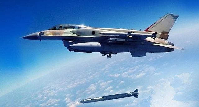 Hé lộ tên lửa Israel đủ sức vượt mặt “rồng lửa” S-300 của Nga tại Syria