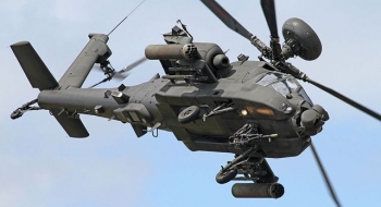 Sau Pháp, Anh đưa dàn trực thăng tấn công tới sát biên giới Nga