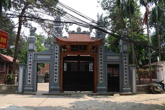 ha noi bi an hang ngam duoi dinh co giap ho tay